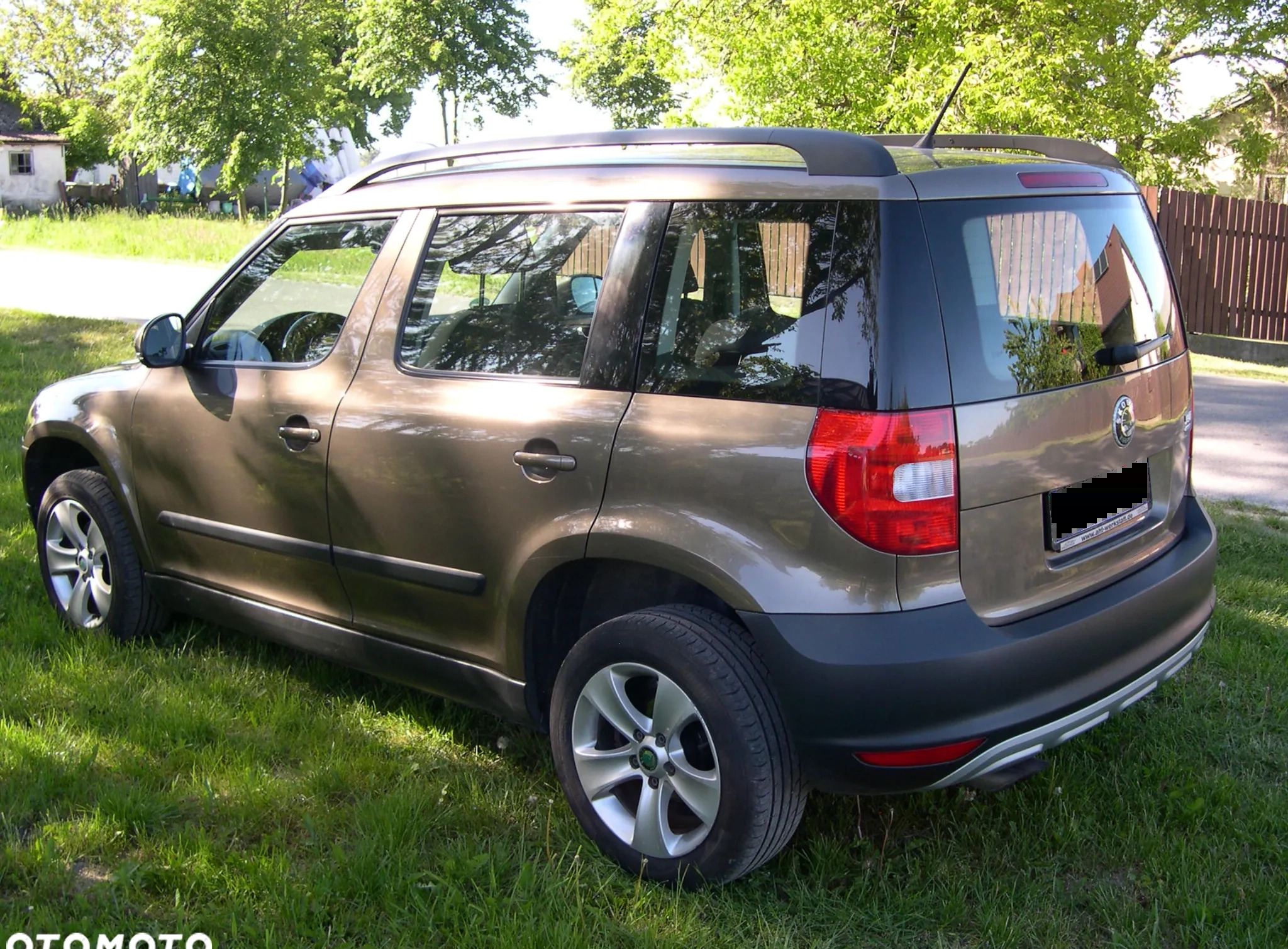 Skoda Yeti cena 21000 przebieg: 317000, rok produkcji 2013 z Olsztynek małe 379